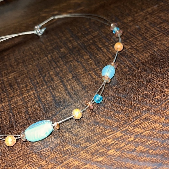 Blue choker style necklace - Picture 4 of 6
